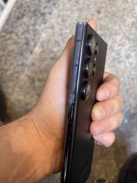 S23 ultra
ذاكره ٢٥٦ للبيع او مراوس بشي اقل محتاج فرق جهاز نظيف بس الشاصي بس شخوط و مبدل قاعده شحن ..
واتس ***********
