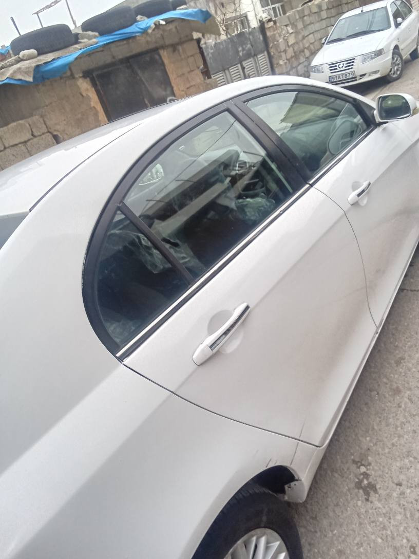 جیلی 2013ی ئیم گراند
بی بۆیاخ بێ شوخت لۆک لۆک
12هەزار ڕۆشتوە 
گێڕومەکینە بشرت
سلایت و حاسە و جالد
فول موسفات 
سەیارەکە سەنەوی بسرچوە  من بەس بەاویات
دەیفرۆشم  مالی دۆستە 
سعری خواربازاڕ 44گلا پاکە
*********** السليمانية, العراق
