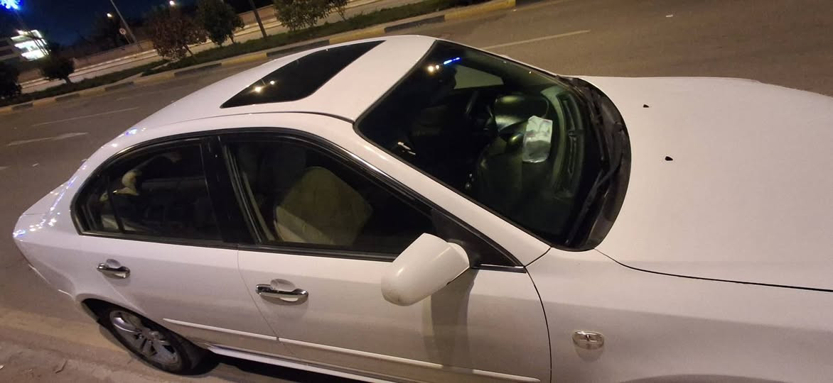 السلام عليكم اوبتيما موديل ٢٠١٠ خليجي مكينه ٢٠٠٠ رقم بابل بيه جاملغ الامامي سياره نضيفه وجاهزه مكان كربلاء ***********السعر ١١٠
