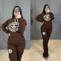 دشوفون هاذا الجمال 😍  بسعر جداً مناسب جمله ومفرد    الكميه محدوده سارع...