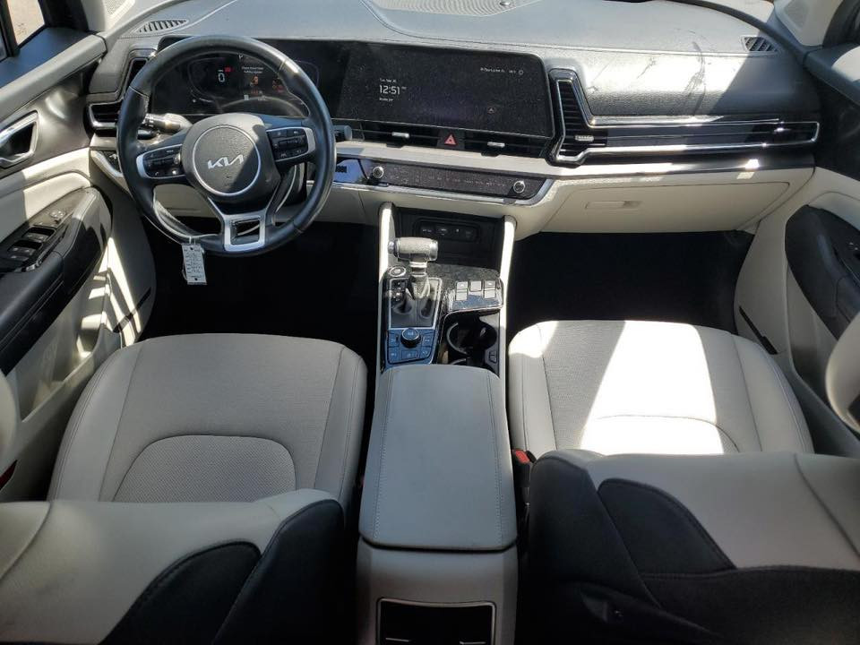 السلام عليكم كيا سبورتج للبيع 2024 EX حاليا بالعقبة حادث خلفي داخل ابيضّ بدون اريباك السعر واتساب ***********
