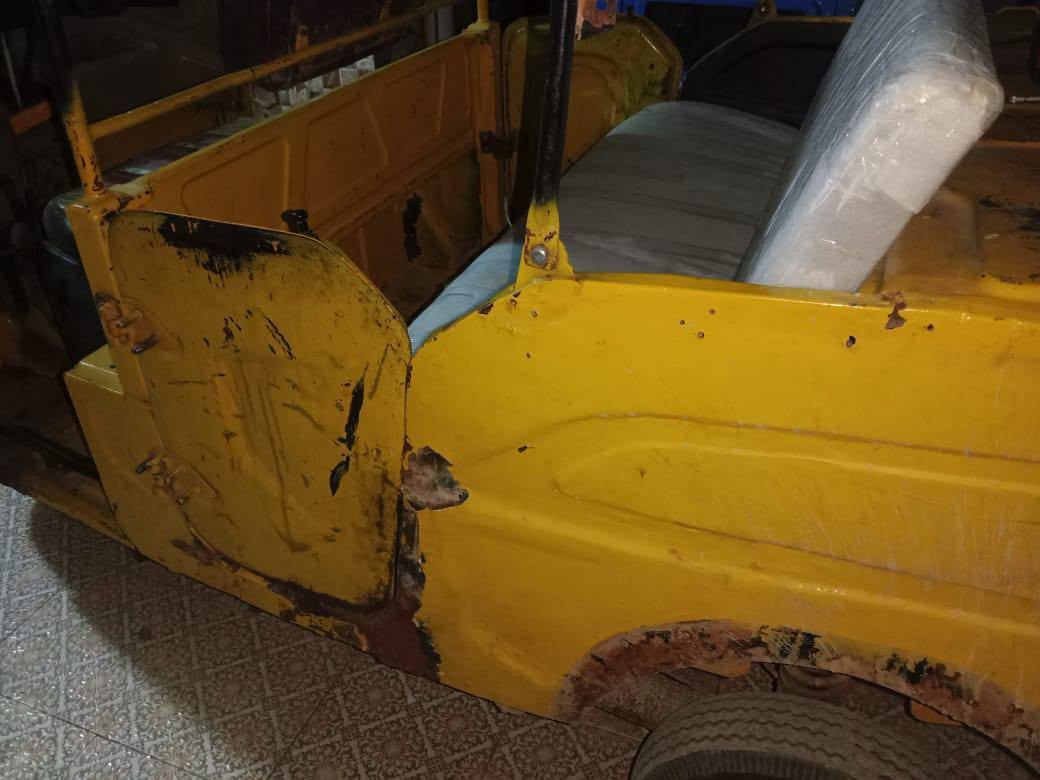 تكتك يراد لها صبغ وبيها خيسات 

محرك مال22مفتوح لا تنقيص ولا تبخير 

اوراق بدل ضايع باركود قرار قاضي

سعر 4500وبيها مجال 

عنوان ميسان حي الحسين جديد 

رقم هاتف *********** وات ساب موحود
