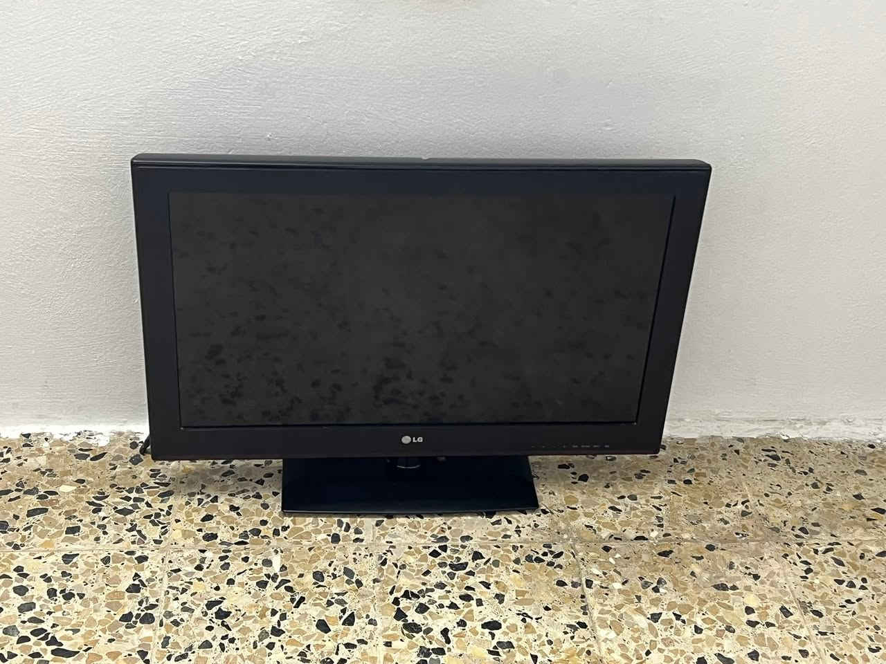 شاشا حجم 32 سعر 45 مكان موصل ايسر


**إذا كنت صاحب هذا الإعلان وتريد حذفه لأي سبب، رجاءا أرسل رسالة إلى الدعم الفني**