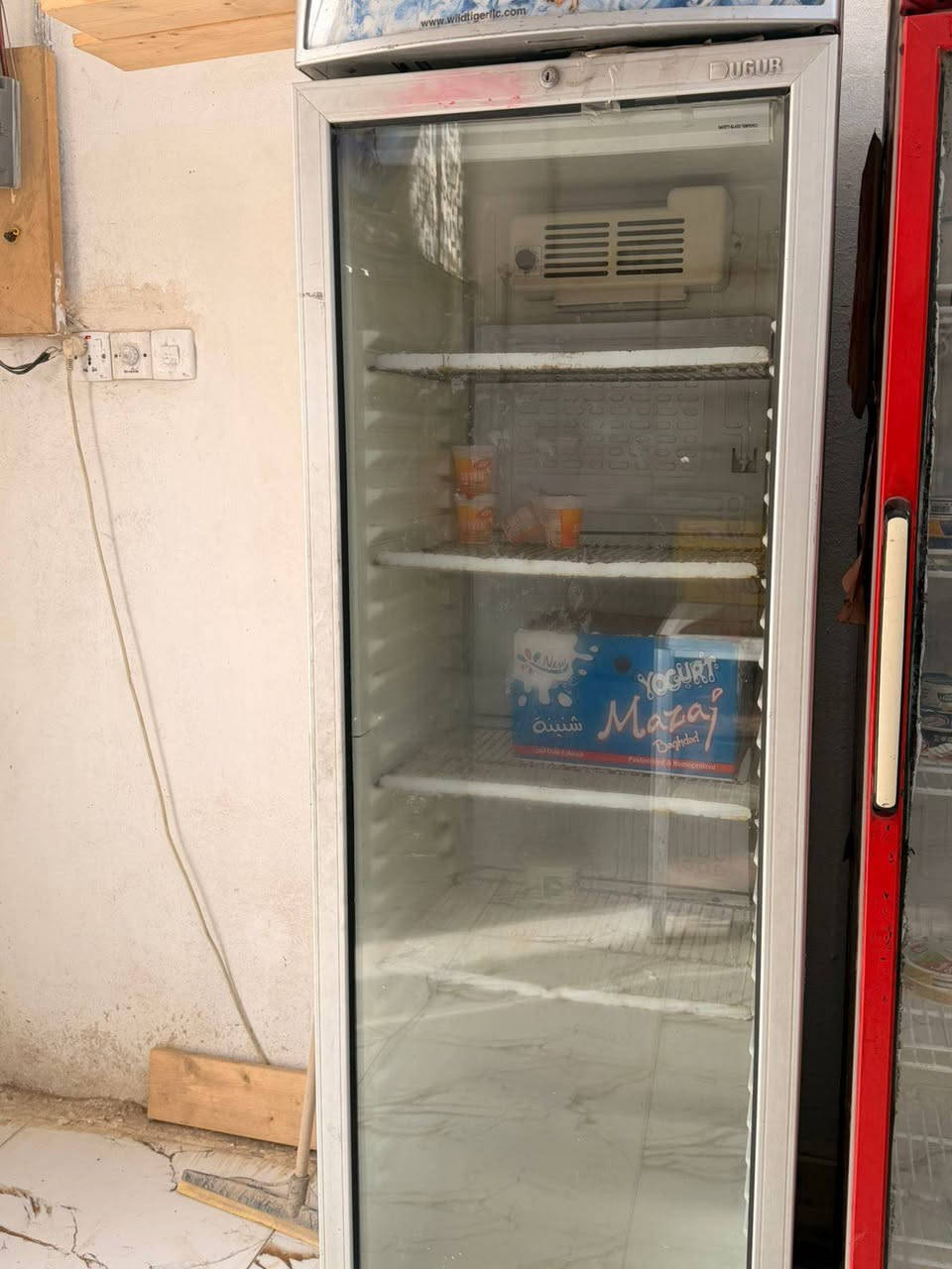 السلام عليكم غراض اسواق للبيع شلعة وحدة عارضات ايكور4مجمدات 2فاترينات 2ميوزة دخل 2رفوف حديد وخشب جام خانة كلهة جام وباب 3/3 ؛2سلات جبس 3
العنوان بغداد السياحي***********
