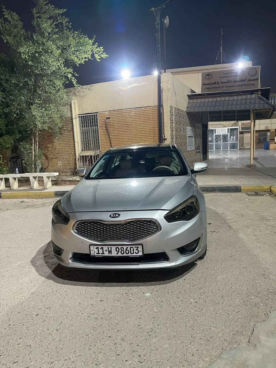 سلام عليكم
سيارة كيه كادنزة موديل   2014. وارد خليجي فول فول مواصفات. محرك.   6V.  /.  3500.   
بصمة جلد كشنات كهرباء تدفئة تبرين كشنات 
بانوراما رادرات. كامرة. مرايات شفط. تحكمات 
تبريد قطعتين. منفصل.  تحكمات بلخلف. 
تايرات جديدة  مضخم.  حدادية جديدة السيارة شلعتها حلوة  ما ناقصها اي شي 
ملاحضة السيارة بيها رصعات 3او 4 ومصلحات بارد 

الهـــاتــــف. ***********📲
