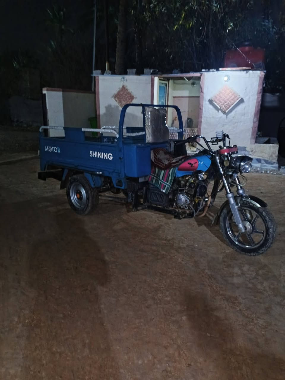 يا الله سلام عليكم ستوته موديل 20 اوراق اصولي محرك جديد موديل 25 مكفوله من كلشي السعر 1450وبيه مجال ***********
*********** مكاني طوريج
