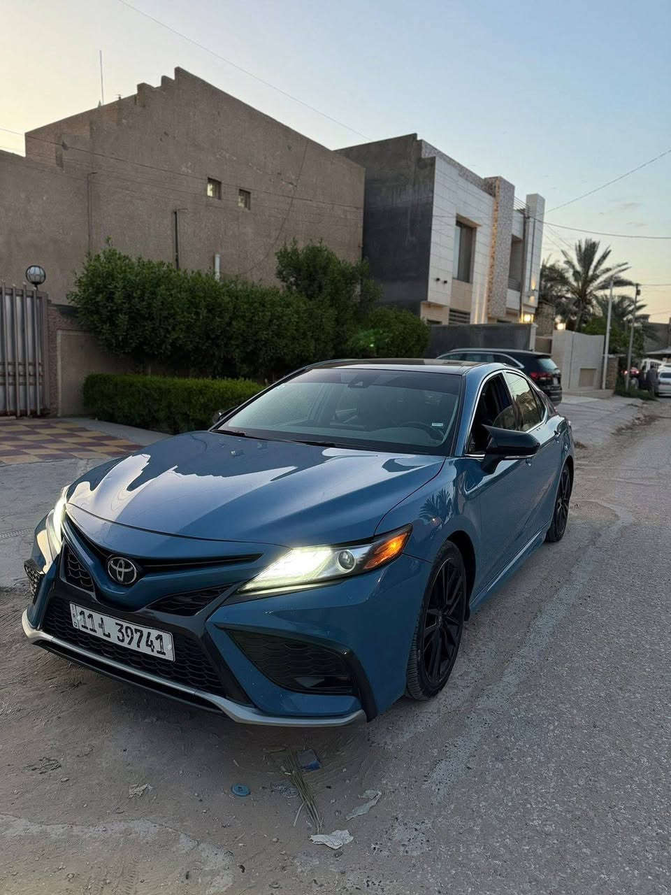 تيوتا كامري 2023 xse
 فول عدا الباوراما  رقم بغداد ب اسمي 
حادث موضح بالصور دعاميه اماميه فقط
 بدون ايرباك بدون دواخل وضيف ع المواصفات 3انضمة قياده
كشنات جلد تدفئه  تشغيل عن بعد  رادار امامي وجانبي
4سلندر 2500
محرك كير واير بشرط مامفتوح 
سيارة حيل نظيفة كلشي عل بلاد جديد 
سنوية هزة كلشي جديد مدفوع لـ
باسمي السنوية بشرط تحويل وغرامـة
سيارة مابيـها دينار مصرف كامل من كل نواحي
 رقم صاحب سيارة ***********
