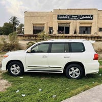 لاندكروزر • ٢٠١٥ • كفاله عامه