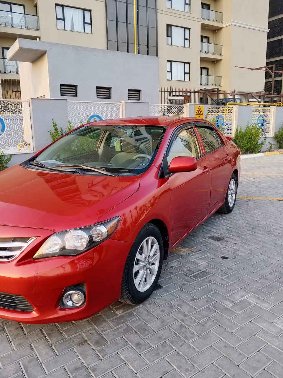 سلام عليكم
كورلا 2009
رقم بغداد الدولي 
كير ومحرك خير من الله 
تخم تأثير وصدر جديد
تبريد ثلج 
بيه مكانت صبغ رش 
سعر شده وبيه مجال 
المكان بغداد العامرية 
***********
