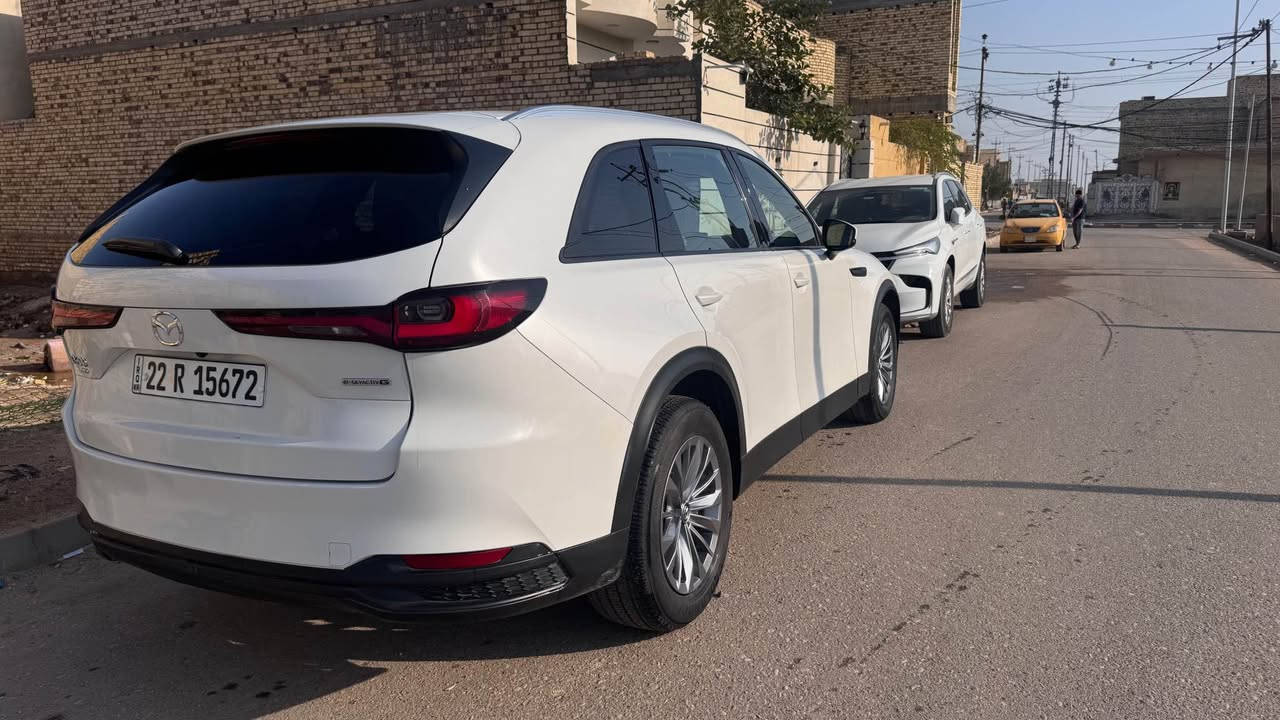 مازدا CX90 موديل 2024 
رقم شمالي اربيل تريد وكالة تريد مداور 
ضررها واضح بالصور 
ماشية 8000 كيلو فقط 
محرك 3300 تيربو 
دفع خلفي 
عزل ورزانة تخبل 
7 راكب كشنات منفصل 
تدفئة تبريد خلفية 
السعر 260 ورقة 
مكاني ميسان العمارة / الحي الجامعي 
*********** عمارة, ميسان
