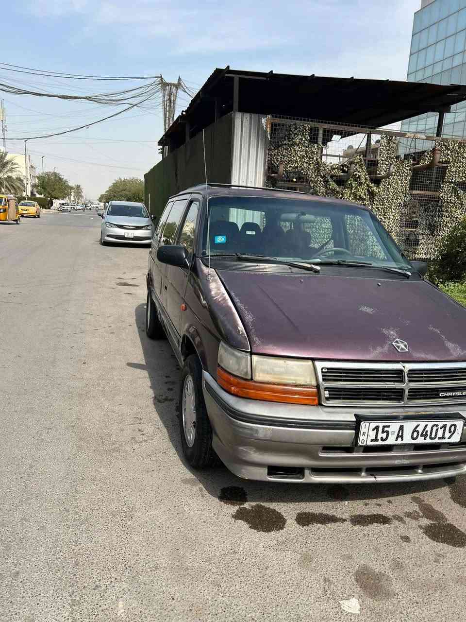سلام عليك دوج كرفان مديل1993 باسمي  رقم انكليزي  كير محرك مكفوله تخم تاير جديد مكفوله من الضربه السعر 36 مكاني بغداد رقم الهاتف ***********
