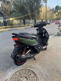 سكنس لد للبيع الدراجه حلوه وكهربايات شغاله بيها صلنصه شمعه يردلها ترتي...