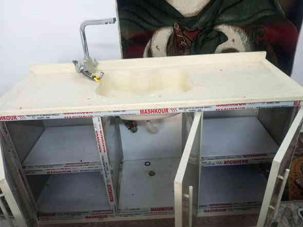 غراض للبيع المكان مدينة الصدر قرب الاوزدي 
الكاونتر ب٢٥٠

الطباخ ب١٠٠ 

الثلاجة ب١٠٠

المجمده ب١٢٠ 

للتواصل ***********
