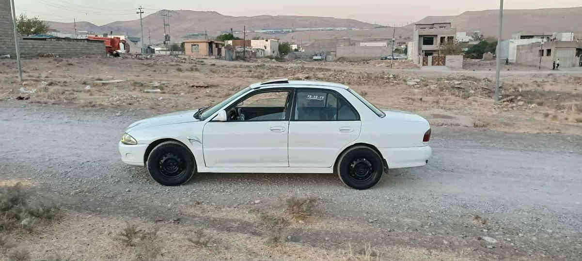 فرؤشتنى خيرا ........ پرؤتؤن مؤديل 2002  ئارم پلاسيكى هه ولير  به شه رتى ئارم و ئه وه ليات  موس و براوه نيه به شه رت  ئارمه كه ى ئينسيساخه به شه رت  ئه سليه كه ى ون بوه   سه ياره كه زؤرجوانه وزؤرپاك ماوه ته هه يكه لى زؤر جوانه  مه كينه و گيرى بيلادى خؤى  و گير عاديه  مه كينه و گيرى زؤرمه زبوته  توندو تؤله  كاره باى مه زبوته سه ياره كه مالى دؤسته  سه قف وشانى جوانه  بيش ودواى جوانه ده عم وليدراوى قورسى نيه  سعرى ( 11 )  وه ره قه    ژماره ى مؤبايل       ***********       ***********   فرؤشتنى خيرا
