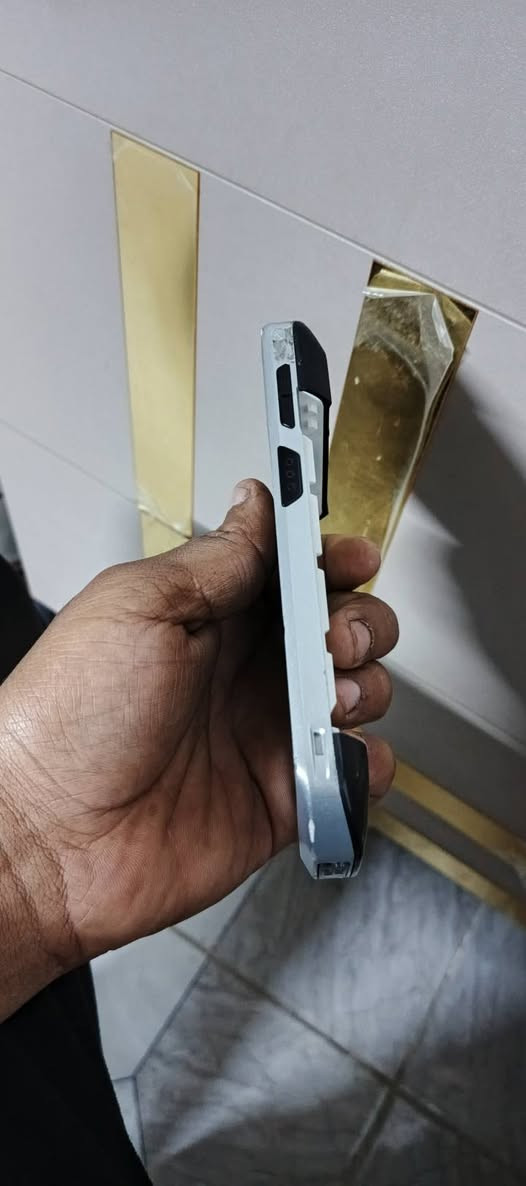 جهاز زيبرا للبيع غني عن التعريف نقص بطاريه الله شاهد ما فاحصه  قيم وخذ رقمي ‏‪***********‬‏
