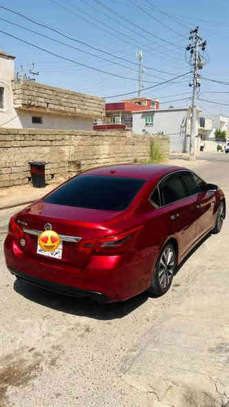 السلام عليكم 
للبيع نيسان التيما موديل 2017 SV 
السعر١١٢ومجال بسيط 
حادث شبر بنيت و جملغ خلفي بدون ارباك ارباك ماطاك 
عليها ورقتين ينزل من سعر 
رقم اربيل 
مواصفات 
تشغيل عند بعد 
بصمه 
ابواب بصمه 
صندوق بصمه 
تحديد سرعه 
رادار امامي و خلفي 
و بي هوايه مواصفات 
ماشيه ١١٠ ميل 
مكان سياره عقره بعيده عن اربيل و موصل ساعه 
رقم هاتف *********** واتساب 
رقم اسيا مباشر ***********
