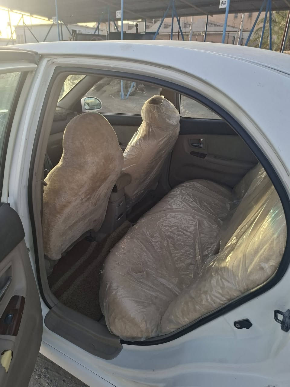 السلام عليكم للبيع سيراتو مستعجل بسعر مناسب ٣٥ وبيه مجال متوئمه بغداد مكا *********** مكاني الناصرية
