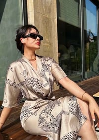 فستان • فستان خفيف • ملابس نسائية • فساتين • ملابس • فستان مناسبات • ف...