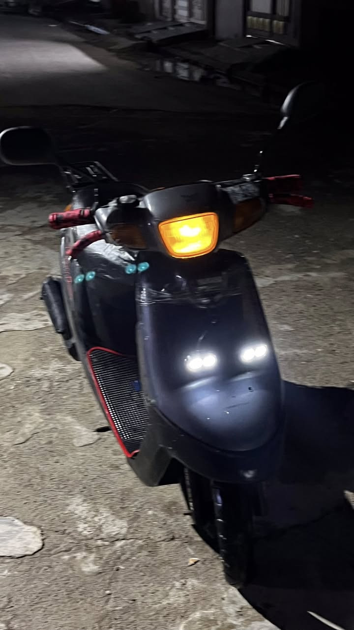 ماطور جديد ونضيف فول كهرباياتو شغاله محرك نار شاصي شرط ماطور شغل ومشي ما ينقصو شي ***********واتساب سعر280
