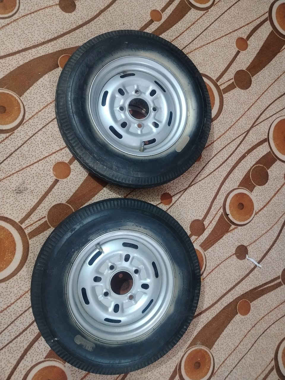 اسبيرات زوج انضاف كاملات جيب وشد الواحد ب 25 اذا اثنينهن بيهن مجال مكاني ناصريه مركز ***********
