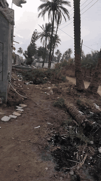 قطعه للبيع مساحه ١٠٠متر اطوريج الرشيده بيع مستعجل سعر ٦مليون ***********
