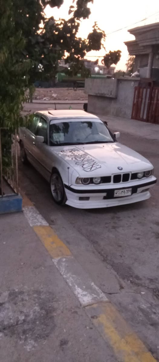 سڵاو هاوڕێ یا ن ئەم سەیارە 520کێڕعادی دوجامکارەباو سڵایدو تەبریدو کلاجوعەینەیلۆک تایە لۆک دودەعمیهەیە زۆرنیە بەشەرت ئاڕم پلاستیک سلێمانی  کاملکارەبای بەشەرت تەقەوڕەقە بەشەرتەرلە فلپەمپ تانۆزڵ لۆک تەنهاکێشەی ئەو سەیا رە سەو تی جعوبی هەیە کەرمو شتەرینی سەرمان مەیە شێ نە نامەبنێ رە بۆ سعر زۆ ر گونجاوە گۆڕینەوەشدەکەم بە بیئێم


**إذا كنت صاحب هذا الإعلان وتريد حذفه لأي سبب، رجاءا أرسل رسالة إلى الدعم الفني**