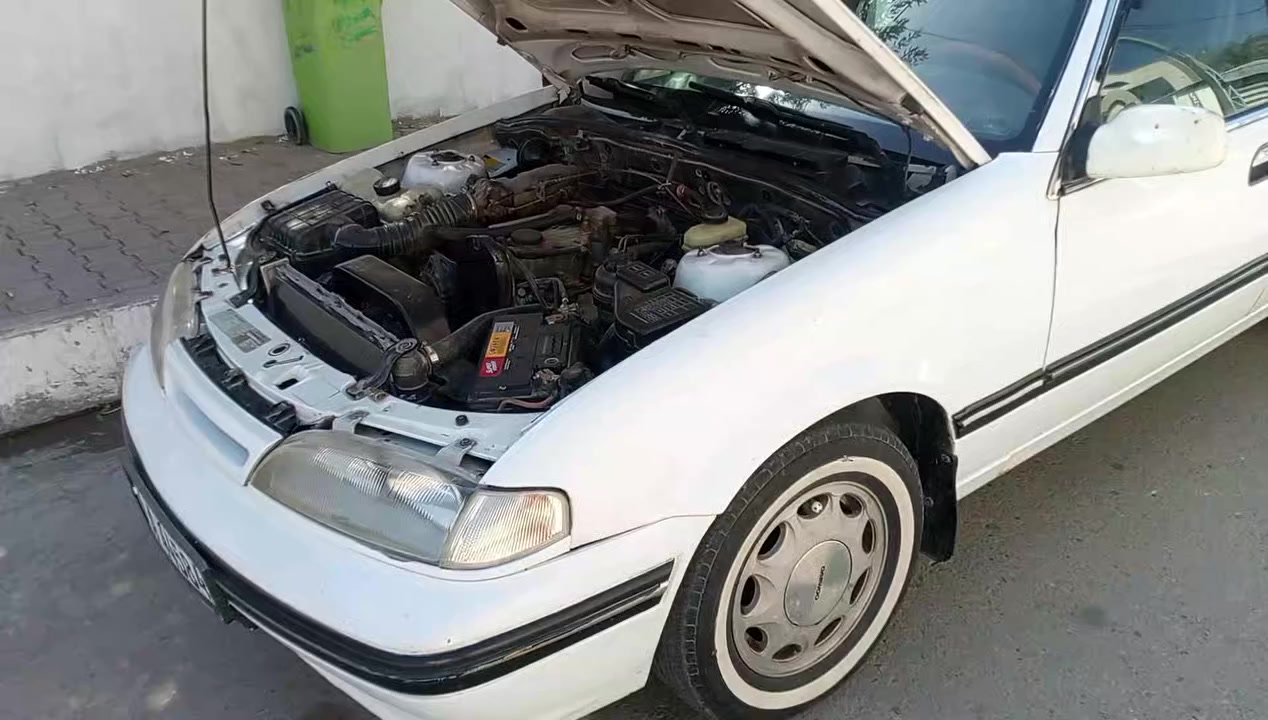 سلام عليكم سياره للبيع ابرنس سياره حلوه  تخم تاير كير وتامتيك مكينه حلوه رقم نكليزي فقط بس بيع بدون مراوس بس بيع خاص ماجاوب ***********
