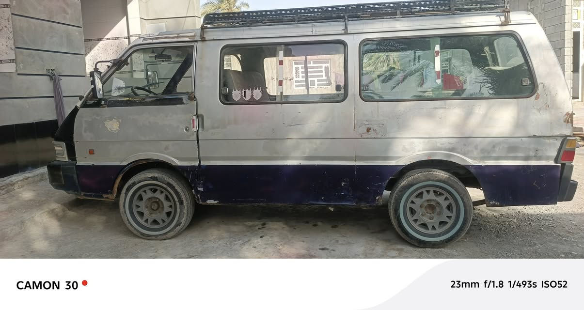 سياره 95 للثانويه نافذه صار لها شهرين السعر 27 وبيها مجال العنوان ديالى بلدروز مكينه وقير خير م الل***********٣
