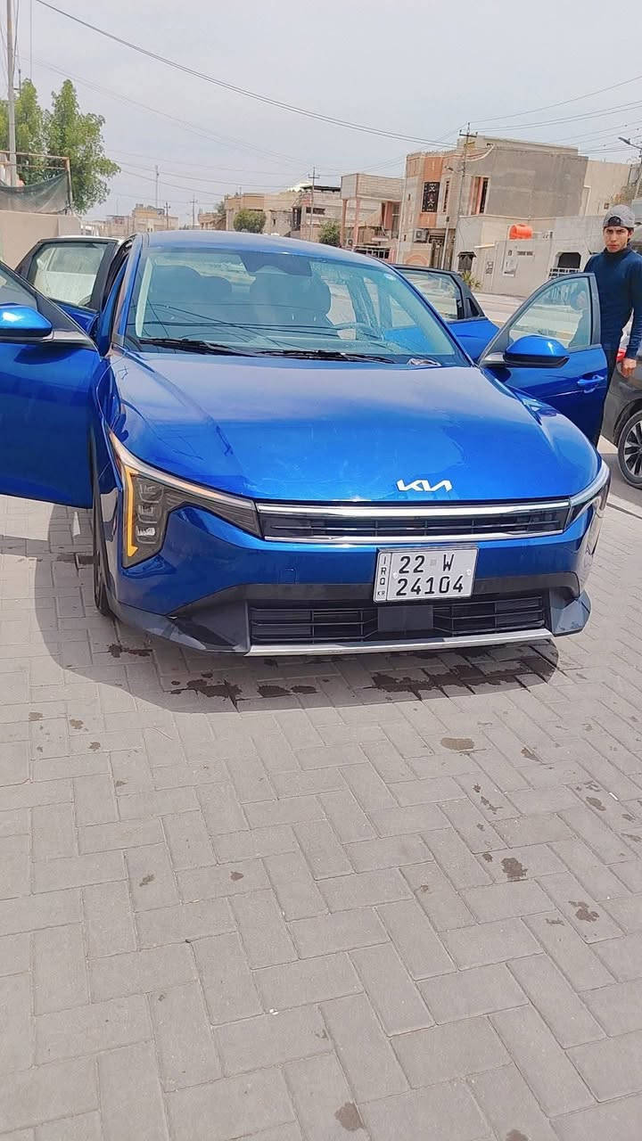 كيا K4 2025 رقم اربيل تريد وكالة تريد تحويل 
سيارة جاهزة كلشي شغال بيها ماشية 26 الف حادث موضح بالصور دكة جاكوج بالداخل ماكو ابد حادثها خارجي فقط وين ماتريد تفحص  وسونار مرفق وياها مدوشمة بالكامل بيها رواج بالقمارة مال تحميل ومواصفاتها معروفة مكاني البصرة سعر السيارة 140 وبيها مجال والسوك كلشي بي ماعجبتك اذكرنا بكلمة طيبه رقمي ***********
