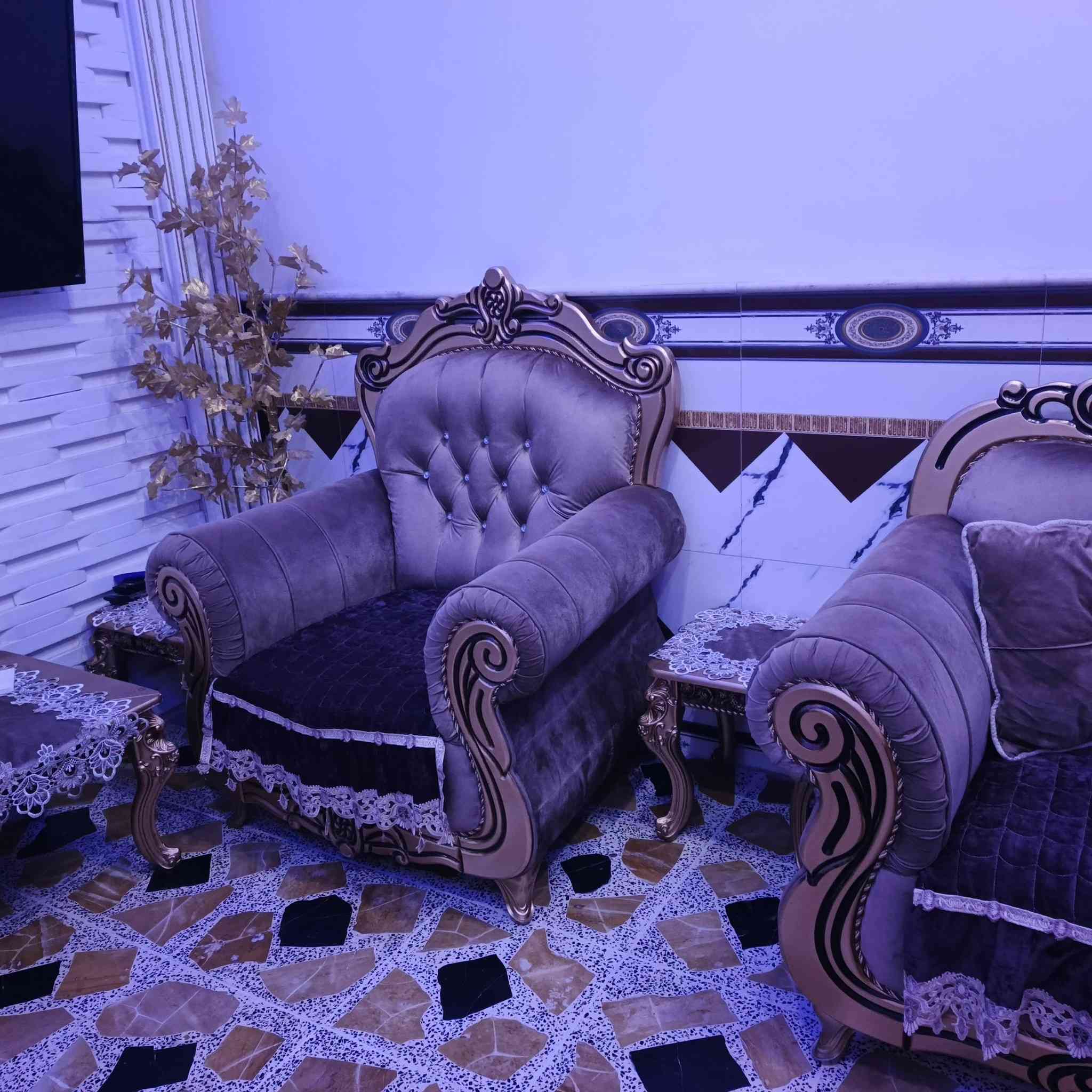 سلام عليكم تخم ايطالي البيع جديد ملكي عنوان شارع العوفيه ***********
