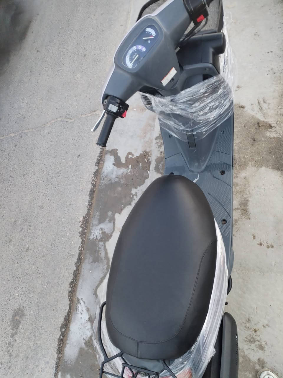 السلام عليكم دراجه🛵 موديل 2007 دراجه جديده مال حار سعر 925 بيه مجال شراي دلل(***********((مكلف بل نشر💕))
