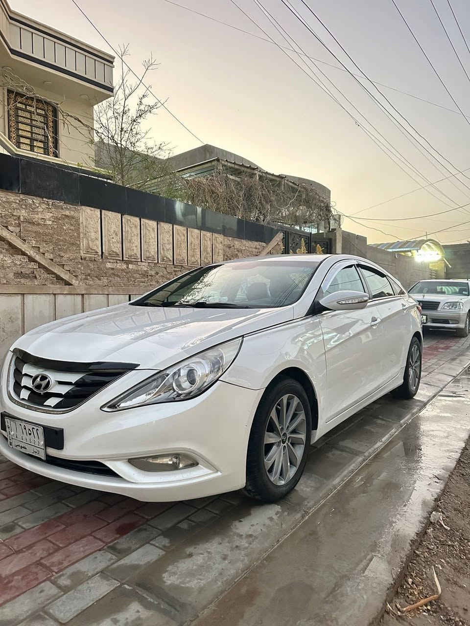 لبيع أو مراوس سوناتا خليجي 2013 بيها قطعة صبغ سعره 130 وبيها مجال الانبار الرمادي أتصال عل الرقم ***********
