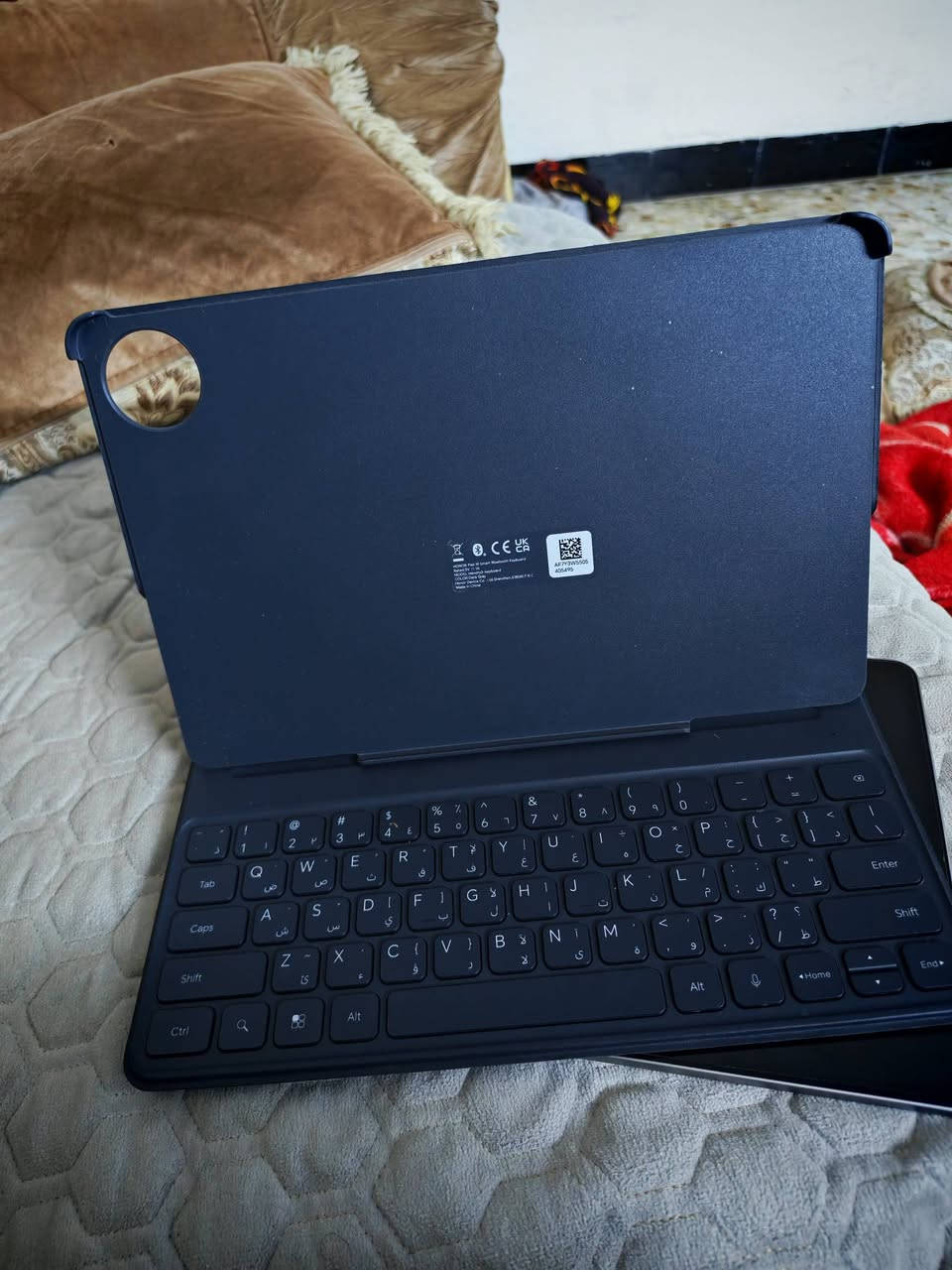 التابلت الاحدث من هونر
هونر باد 10 

معالج  snapdragon 7gen 3

ذاكرة 256 رام 8+8 

شاشة كبيرة 12.1 بتردد 120hz

بتدعم اكتر من مليار لون وراحة الكف

بطارية عملاقة 10100mla

بيجي يشغل 60 فريم معه كيبورد معرّب

سعره 375 وبي مجال 

علما ان سعرة بالمحلات 525

رقم التليفون ***********

