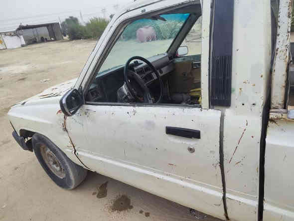 السلام عليكم 
سياره للبيع تويوتا هايلكس 1985
سياره نضيفه ومحرك توه مجفت حداديه جديده 
السعر 20وبيه مجال
***********
