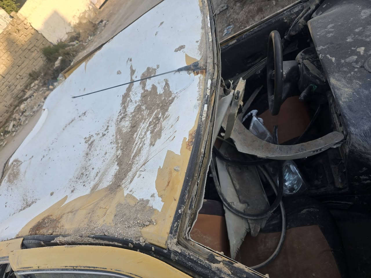 سياره بيجو بارص موديل ١٠)(سياره مكلوبه كير مكينه تبريد حداديه تخم تاير سياره شغاله رقم بغداد انكليزي سنويه جديده تحويل مباشر سياره موجوده بابل مركز المدينه (***********)(السعر ١٨& وبي مجال
