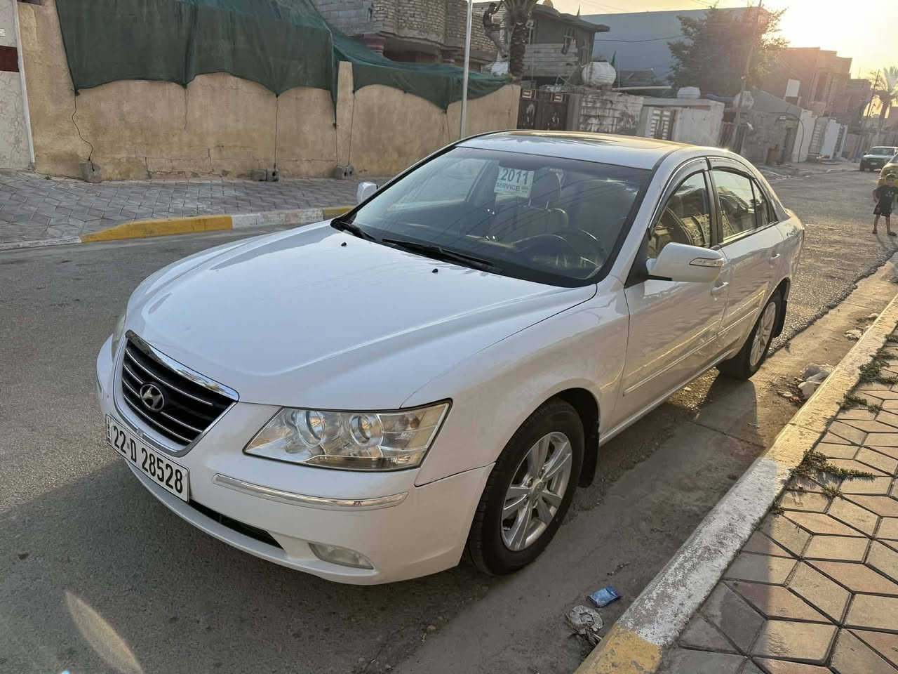 سوناتا ١١فول مواصفات مكينه ٢٠٠٠دوش بيه صبغ السونار مرفق مع الصور سياره جاهزه من كلشي رقم أربيل دولي سنويه بأسمي شخصيآ مجدد ل ٣١ سياره نضيفه وجاهزه كير محرك تخم تاير صدر جاهزه من كلشي وبس صبغ بدون دواخل لغود شواصي كله مكفول مكفوله من الكص التكمه الأيسر بيه تصليح خفيف *********** السعر ٩٨
