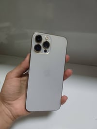 آيفون ١٣ برو ماكس • ٢٥٦ • بطارية ٨٣