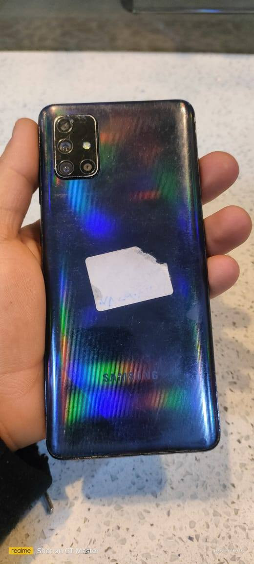 جهاز سامسونج A71
للبيع نظافة 85 رايده 100 وبي مجال مكاني الرمادي سدة البعلوان
رقم الهاتف ***********
