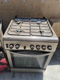 متاح طباخ اخو جديد شغال مبي اي شي سعر 70 07818291442 07500913787