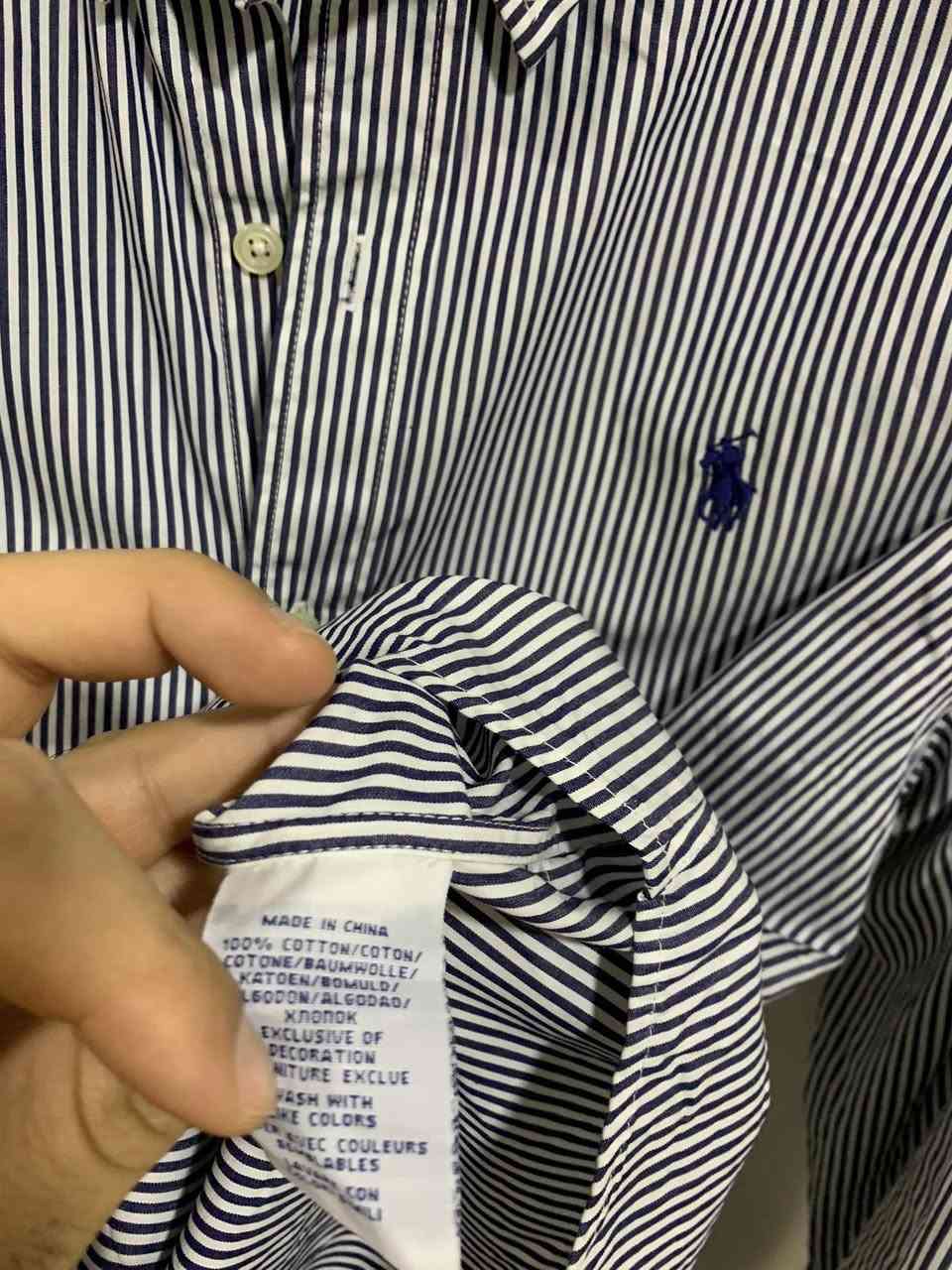 Polo original 

📌قياس مديم لارج يلبس وزن ٨٠ الى ٨٨

 📌غير مستخدم اورجنال الاصلي فول

توصيل متوفر 📍🇮🇶


**إذا كنت صاحب هذا الإعلان وتريد حذفه لأي سبب، رجاءا أرسل رسالة إلى الدعم الفني**