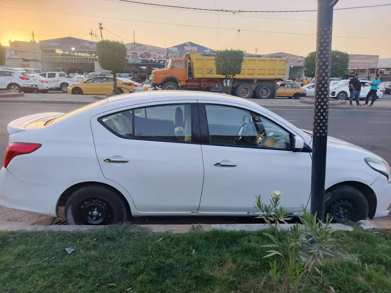 نيسان سني هندي موديل 20 بيهة بنيد مبدل وحالوب وتكحيلات بالجاملغ رقم بغداد الجديد تحويل ثاني يوم مكاني بغداد بلديات السعر 93 وبيهة مجال بسيط حك الجية رقمي ***********
