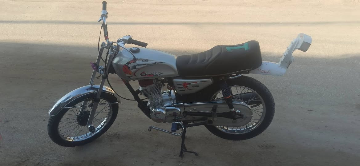 سلام عليكم 
متاح اصولي مدفوع كمرك اول تبديلة دهن تراي وين ما تريد 
مكاني كوفة متواجد خاص ورقمي ***********
