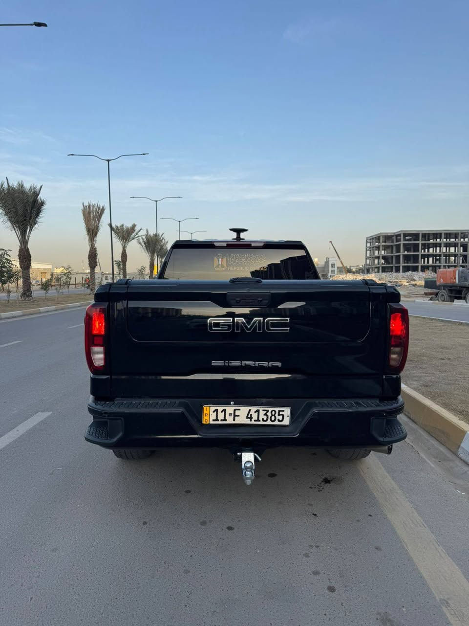 جمسي سيرا موديل2024  بلاك ادشن
سيارة جديدة جدا امانت الله
فول مواصفات باب بدي ٣ طكات تتحول درج 
رادار امامي تحذير اشخاص مركبات داتشو وتحديد مسار  
كاميرا خلفية 
كشنات الامامية تدفئة 
الشاشة كبيره جدا احدث اصدار 
كشنات الخلفيه تدفئة
منافذ كهربائية بالبدي و كلوبات انارة داخل البدي
اوتو ستارت 
بصمة دخول ابواب
الكشن الامامي تحكم كهربائي و خزن ميموري لوضعيات القيادة
السيارة ٤ ويل درايف  
حافظات مخزن عدد 2 داخل الكشن الخلفي 
ستيرن تحكم كهربائي و تدفئة بالستيرن و شفتات تحكم بالكير و شفتات تحكم بالمسجل 
لايت امامي  لد زنون و اشارة لد عالي ناصي اوتاماتيك 
توقف ذاتي في حال حدوث خطر 
٣ انظمة قيادة جبلي طرق وعرة و رياضي و طبيعي سلس
بصمات عدد 1 للسيارة
بريك بصمة 
تشغيل عن بعد 
محرك  4 ...2700 تون تيربو سريعه جدا 
كير 8نمر تعليك المرغوب 
ساعة الدشبول دجيتال بالكامل مع اماكانية تغيير شكل الدشبول 5 اشكال
 ربع جاملغ خلفي وربع الصندوك تعمير درجه أولى 
مكاني بغداد حي الجهاد
رقم الهاتف ***********
رقم بغداد سعر500/ 36$وبيها مجال
