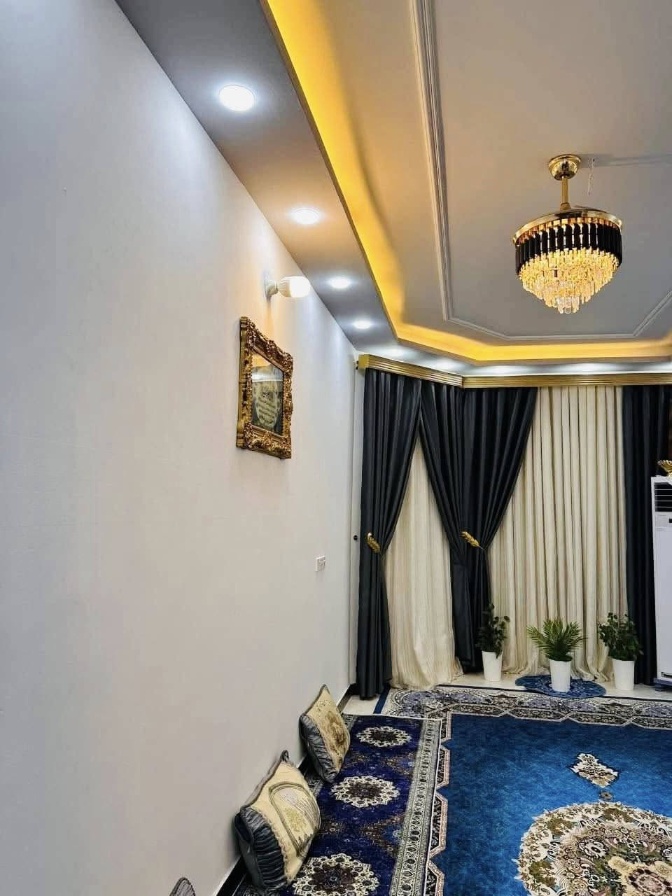 السلام عليكم
دار سكن للبيع طابو زراعي البستان 

📍شارع ابوكمال #بناء جديد ( ٢٠٢٤ )

#مساحة الدار / ٢٠٠متر الوجه ٦متر و٧٥س

والنزال / ٢٨ متر  خارطة الدار جداً مرتبة

#سبلت كنتوري ٣طن
وكاونتر تفصال  جديد هدية مع الدار 

#طابق واحديتكون من 

1-استقبال

2-مطبخ

3-صاله

4-غرف نوم عدد 2

5-صحيات عدد 2

 

للاستفسار اكثر الاتصال على الأرقام التالية 

📞***********
