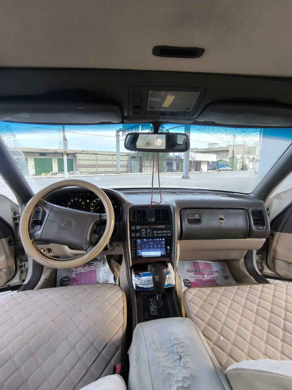 سلام عليكم عندي هذا لكززس🌀 للبيع او مراوس موديل1993سياره حلوه ونضيه بيه ملاحضات بسيطه مثل باب السايق تعبان اشويه عوزه سمكره. وتبريد شغال فول تبريد. تدفئه مو شغال جام كهرباء هم شغال محرك شرط. مابي اي عيب فقط الكير بيه صفنه وتأخير بل نمره  ودعاميات هم عوزه صبغ ومعجون مصبوغ جماليه عده السقف مامصبوغ بلادي سنويه لل2028بسم شخص ساكن بل بيجي وسياره بلاديه يسره مابي اي كص وتحوير وكشن السائق كهرباء حجم المحركV8✈️وسعره60وبي مجال للطيبين ان شاءلله♥وهذا رقم صاحب السياره***********
تاير خلفي جديد صار شهر من شديته وامامي نص عمر. عنواني تكريت 🖤
