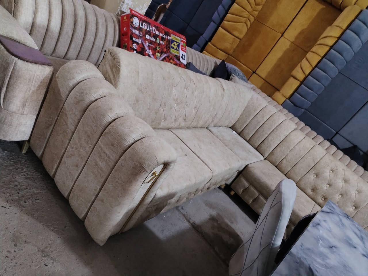 معرض تكريت للاثاث المنزلي
ديوان شغل عراقي موديل تركي حطاطة وليس السوقي 3قطع جديد بسعر مناسب متوفر تتوصيل 7نفر
بسعر الجمل  270 الف

للاستفسار اكثر تصال على الرقم الهاتف او مراسله على واتساب
*********** اتصال او وتساب.
*********** وتساب واتصال
