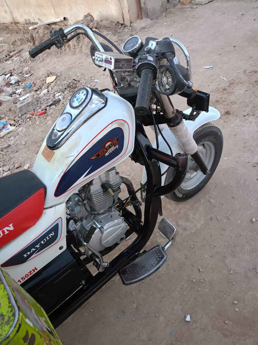 السلام عليكم ستوته دايون للبيع موديل 21 أوراق أصليه كامله تخم تاير جديد كهربائيات من طول للطول شغاله مكينه جديده شاصي مكفول والبدي جديد السعر خاص إستفسار أتصل على الرقم ***********
