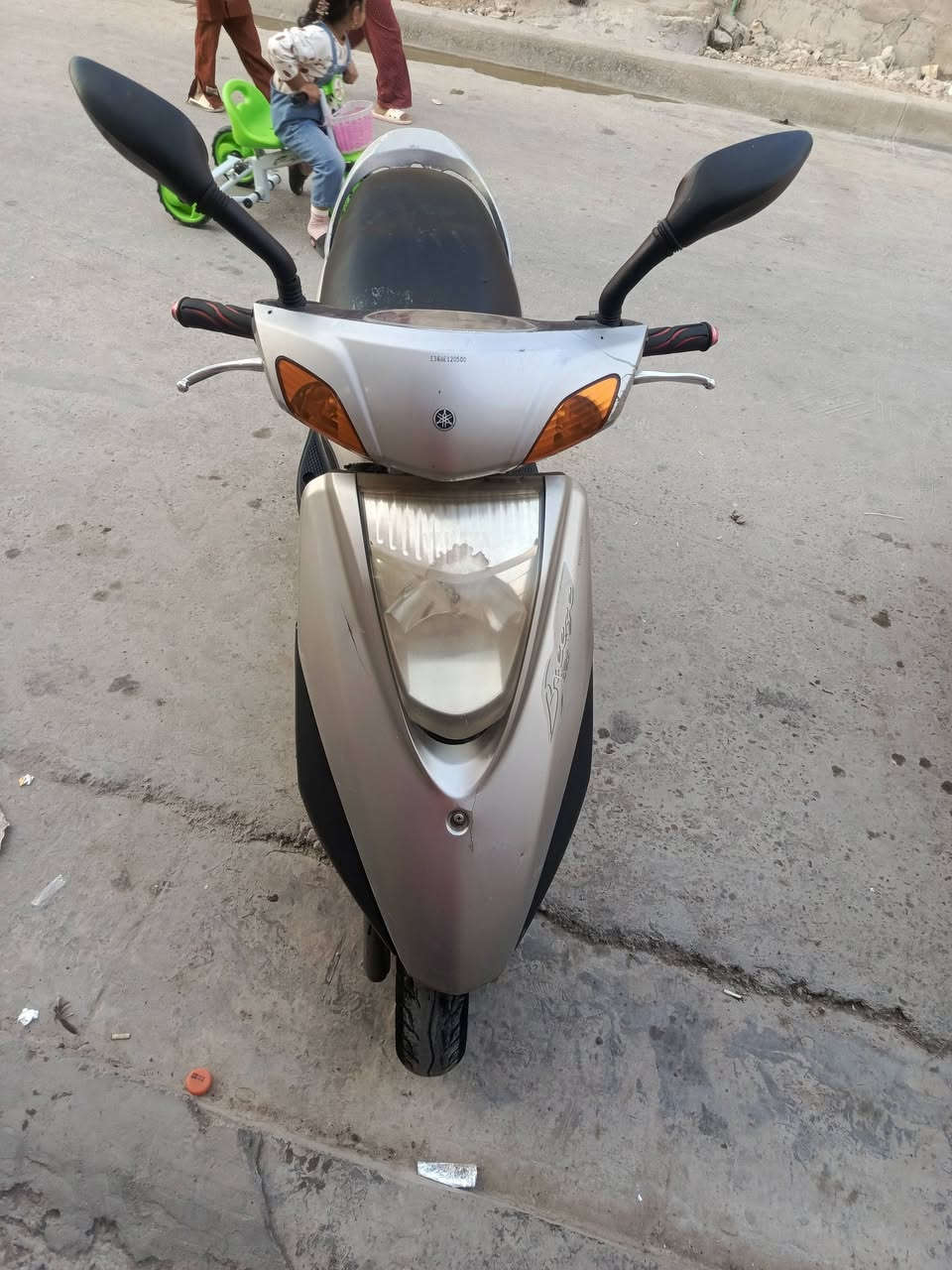 السلام عليكم هاي دراجه بريز للبيع صار لها خمسه اشهر من نازله والسعر على الخاص سعرها 650 وبيها مجال قليلمنطقه حيور مكاني***********
