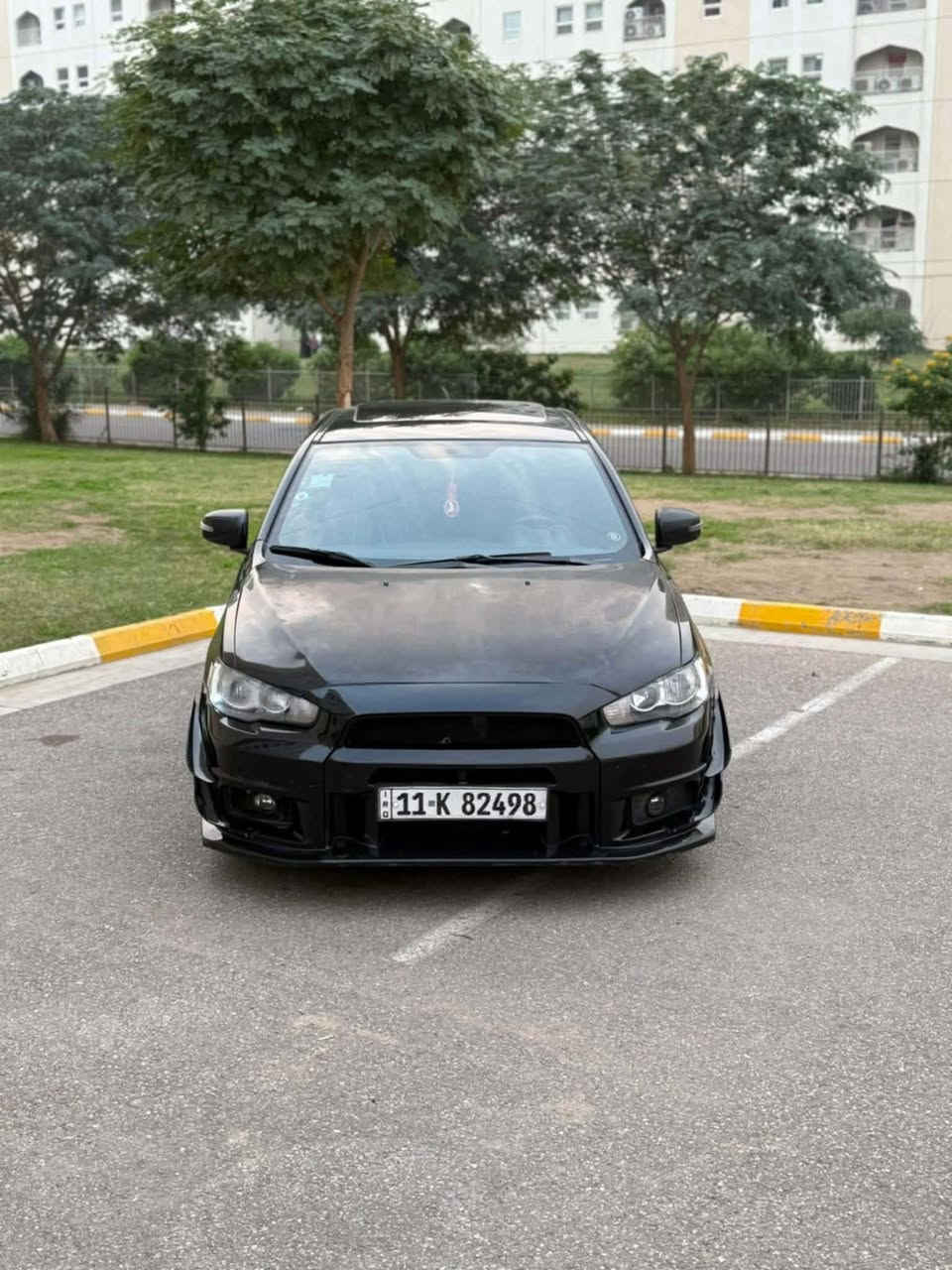 لانسر قرش 2017 وارد بيع او مراوس
حادثة من امريكا جاملغ وبنيد
والجاملغات الخلفية فقط كلير 
مكينة 2400
تحويل مباشر
مواصفات
 فتحة سقف
شاشة
تحكمات ستريت
بصمة
تشغيل عن بعد
لايت زينون ليزري
اضافات خارجية مثل مموضح بالصورمكان السياره الديوانية قضاء الشاميه 
مكلف بالنشر
رقم صاحب السياره ***********
