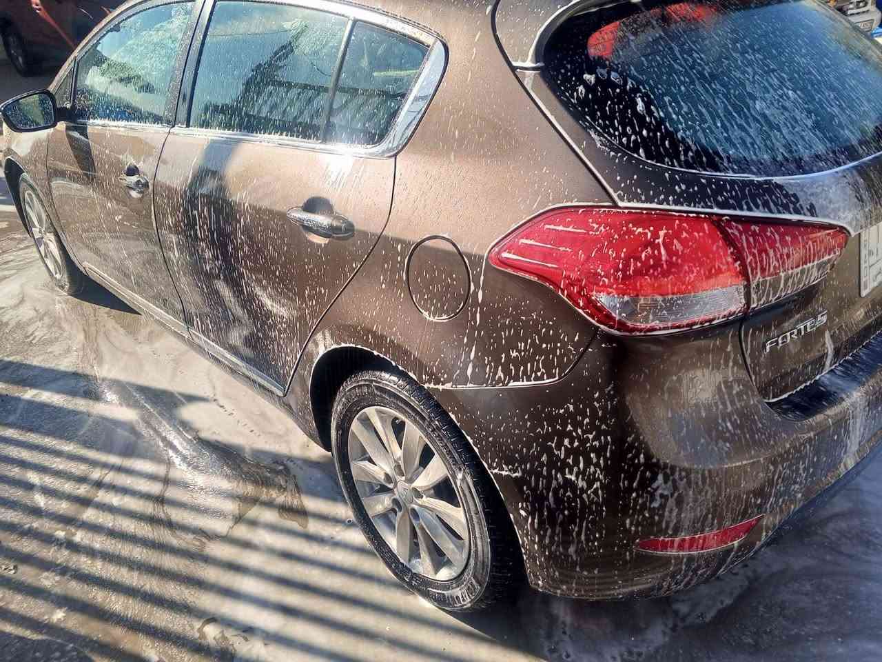 فورتي ٢٠١٤ وارد أمريكي هاج باك رقم ديالى السعر ٩٠ وبيها مجال قليل السونار مرفق العنوان ديالى بعقوبه التحرير هذا رقمي ***********
